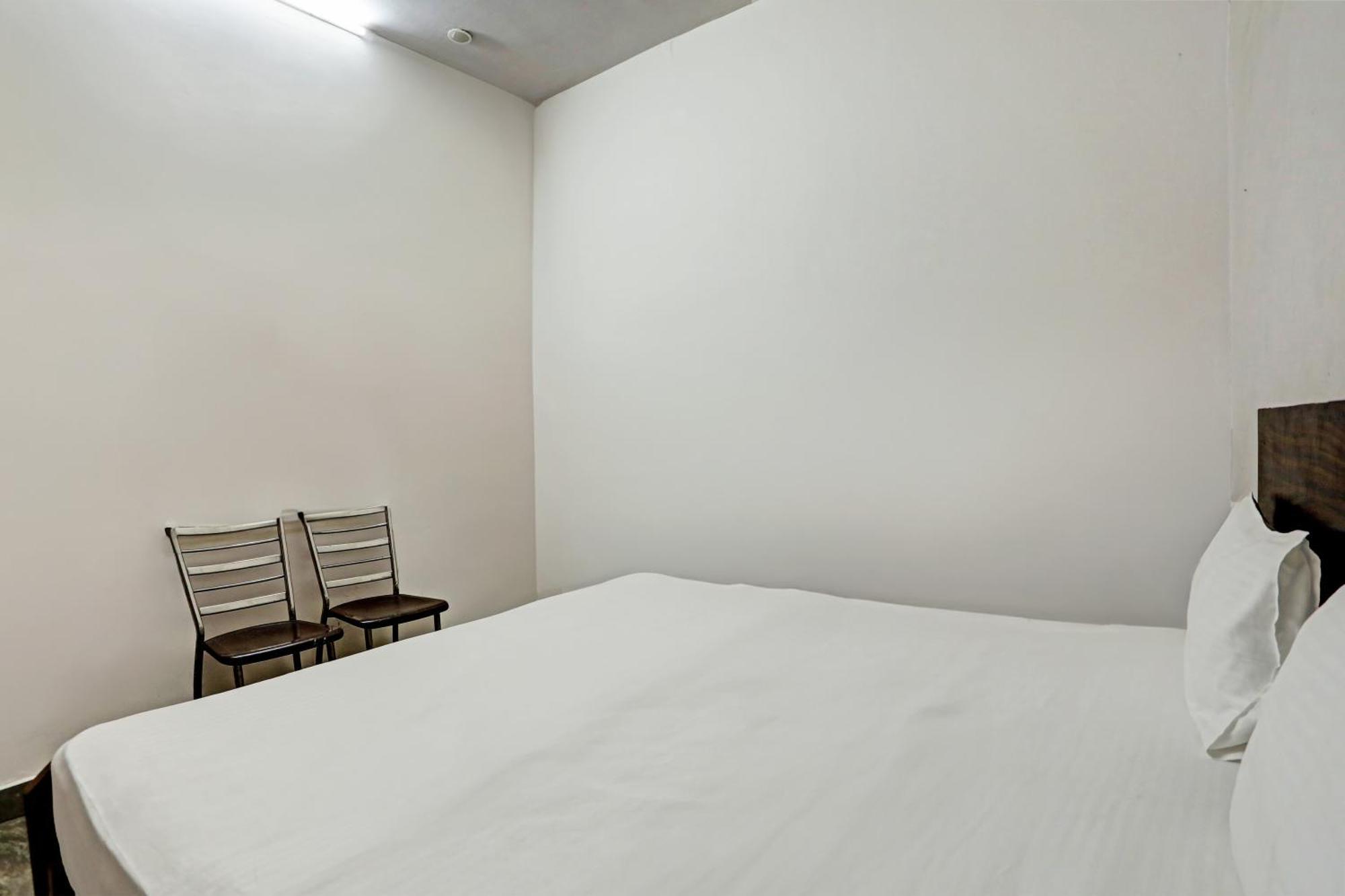 Hotel O Raaz Hotel Delhi  Exterior photo